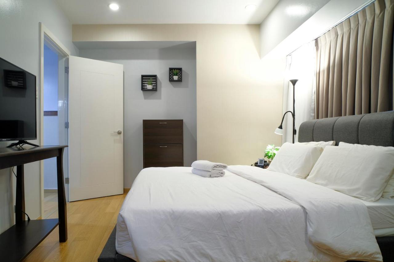 Milano Versace Suites Makati City Exterior foto